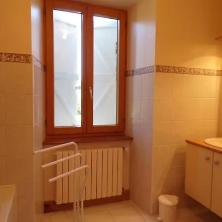 بيت للعطل House Le 1857