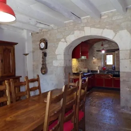 بيت للعطل House Le 1857 *